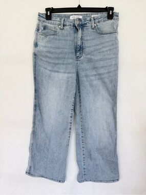 Judy Blue Light Blue Straight Fit Jeans *altered length to 24" inseam*